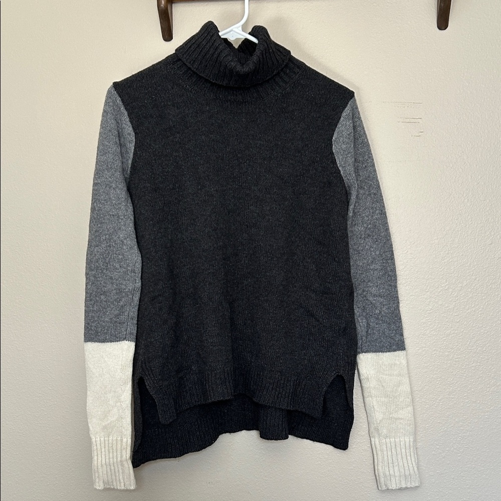 Vince Tricolor Colorblock Cashmere Wool Blend Turtleneck Sweater Size Small